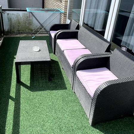 1,5-Zimmer Apartment Mit Balkon Am Hauptbahnhof Ноймюнстер Экстерьер фото