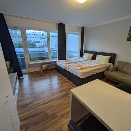 1,5-Zimmer Apartment Mit Balkon Am Hauptbahnhof Ноймюнстер Экстерьер фото