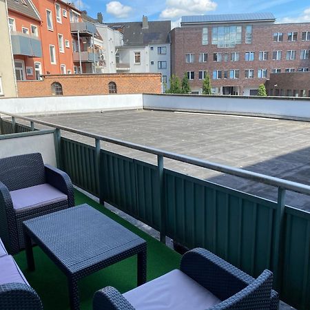 1,5-Zimmer Apartment Mit Balkon Am Hauptbahnhof Ноймюнстер Экстерьер фото