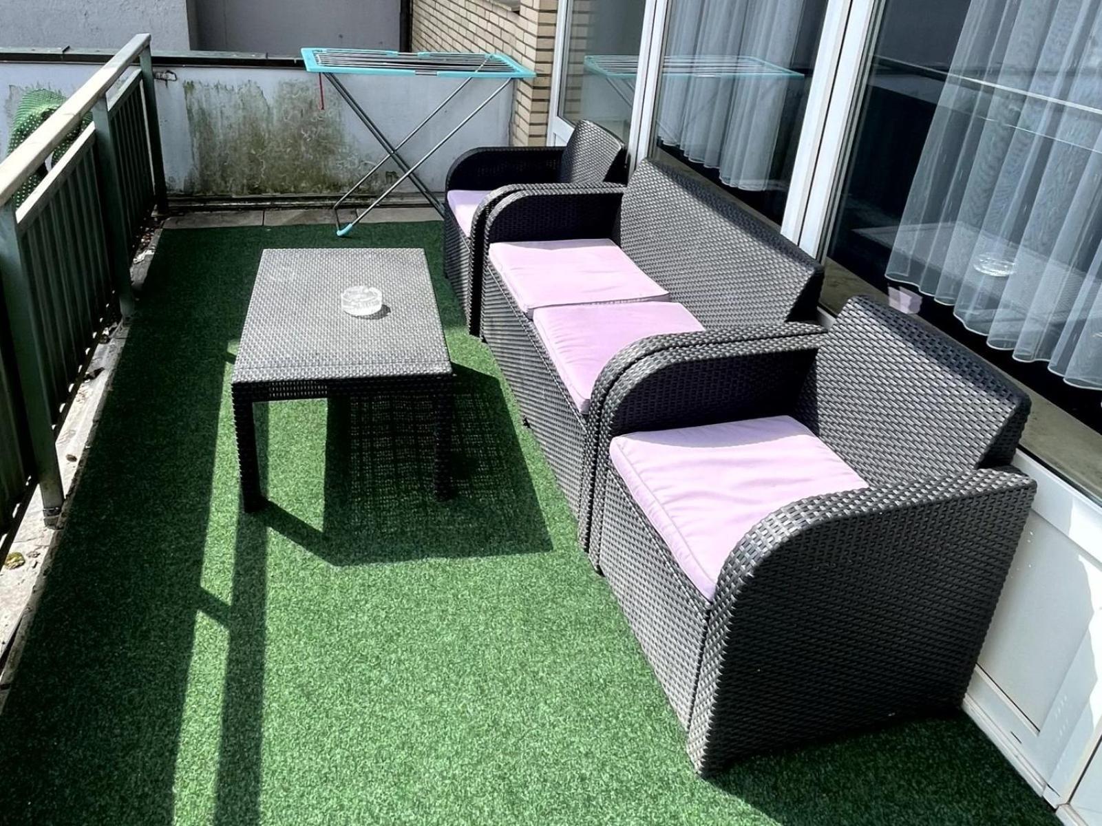 1,5-Zimmer Apartment Mit Balkon Am Hauptbahnhof Ноймюнстер Экстерьер фото