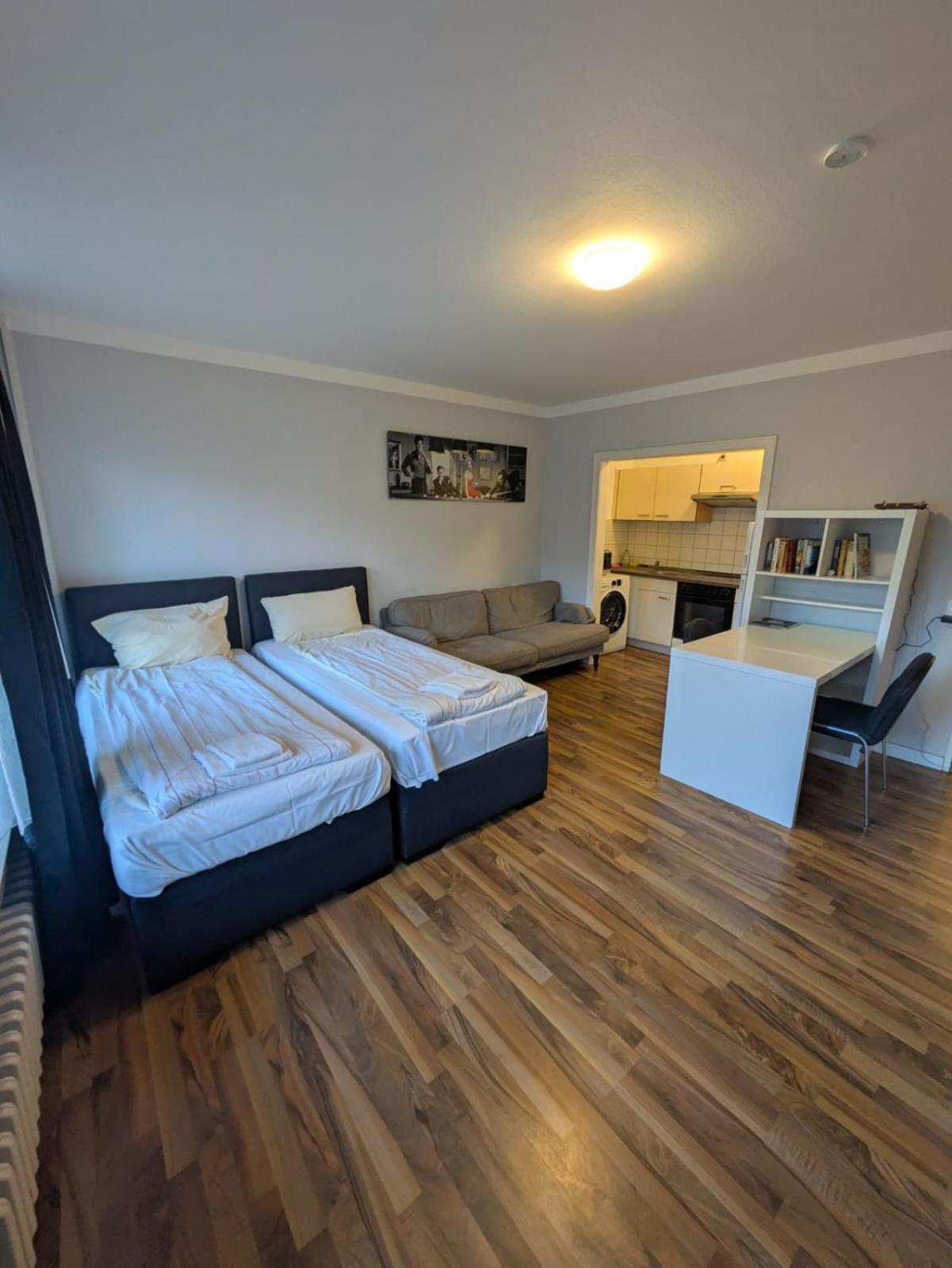 1,5-Zimmer Apartment Mit Balkon Am Hauptbahnhof Ноймюнстер Экстерьер фото