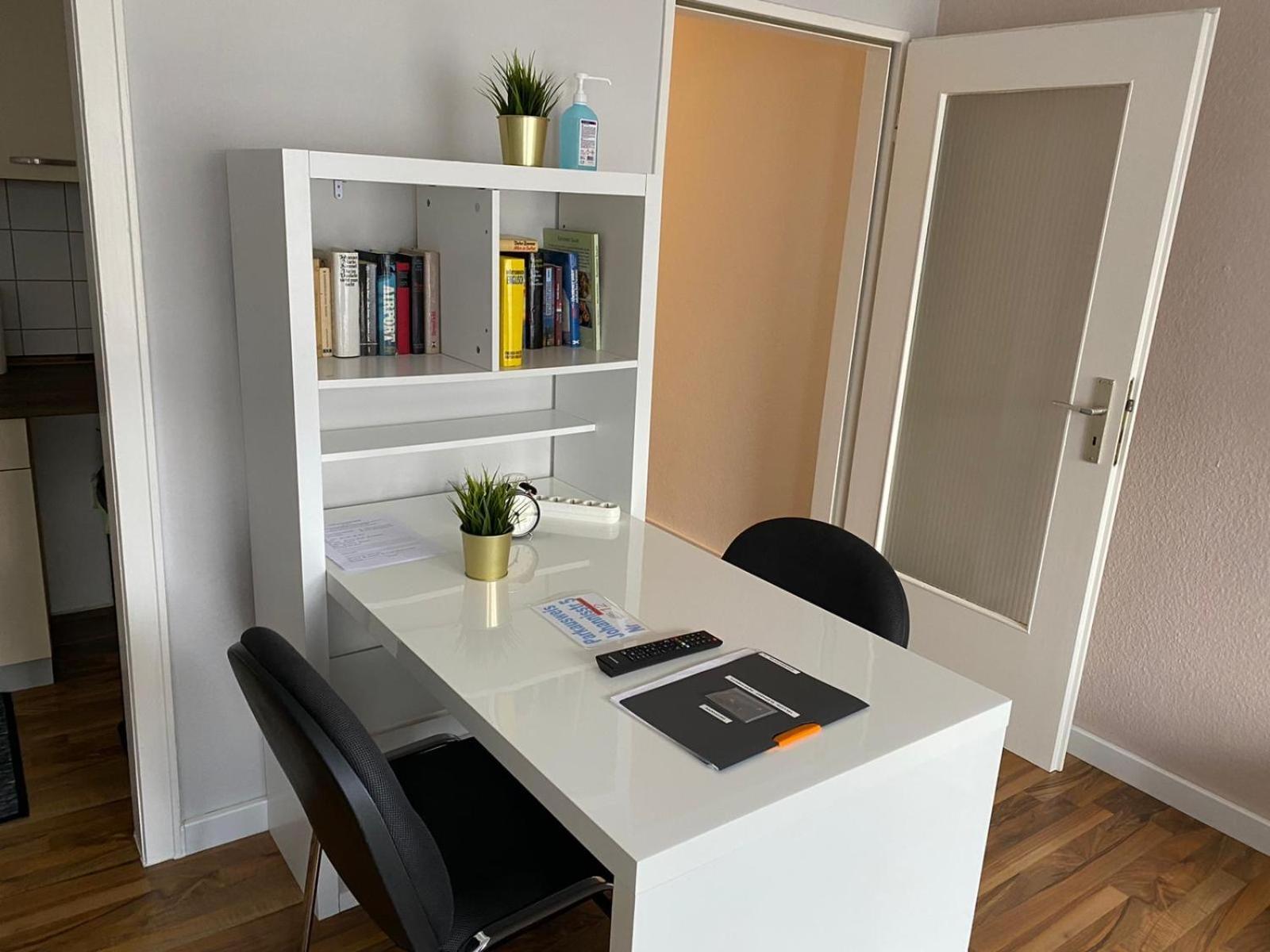 1,5-Zimmer Apartment Mit Balkon Am Hauptbahnhof Ноймюнстер Экстерьер фото