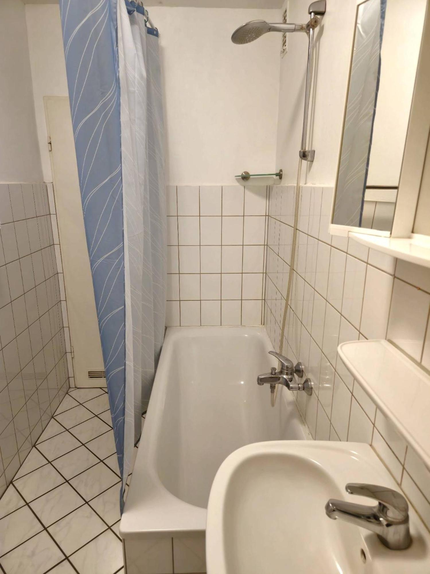 1,5-Zimmer Apartment Mit Balkon Am Hauptbahnhof Ноймюнстер Экстерьер фото
